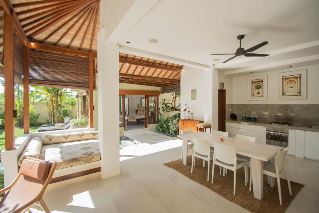 Villa Shanti Seminyak Esterno foto