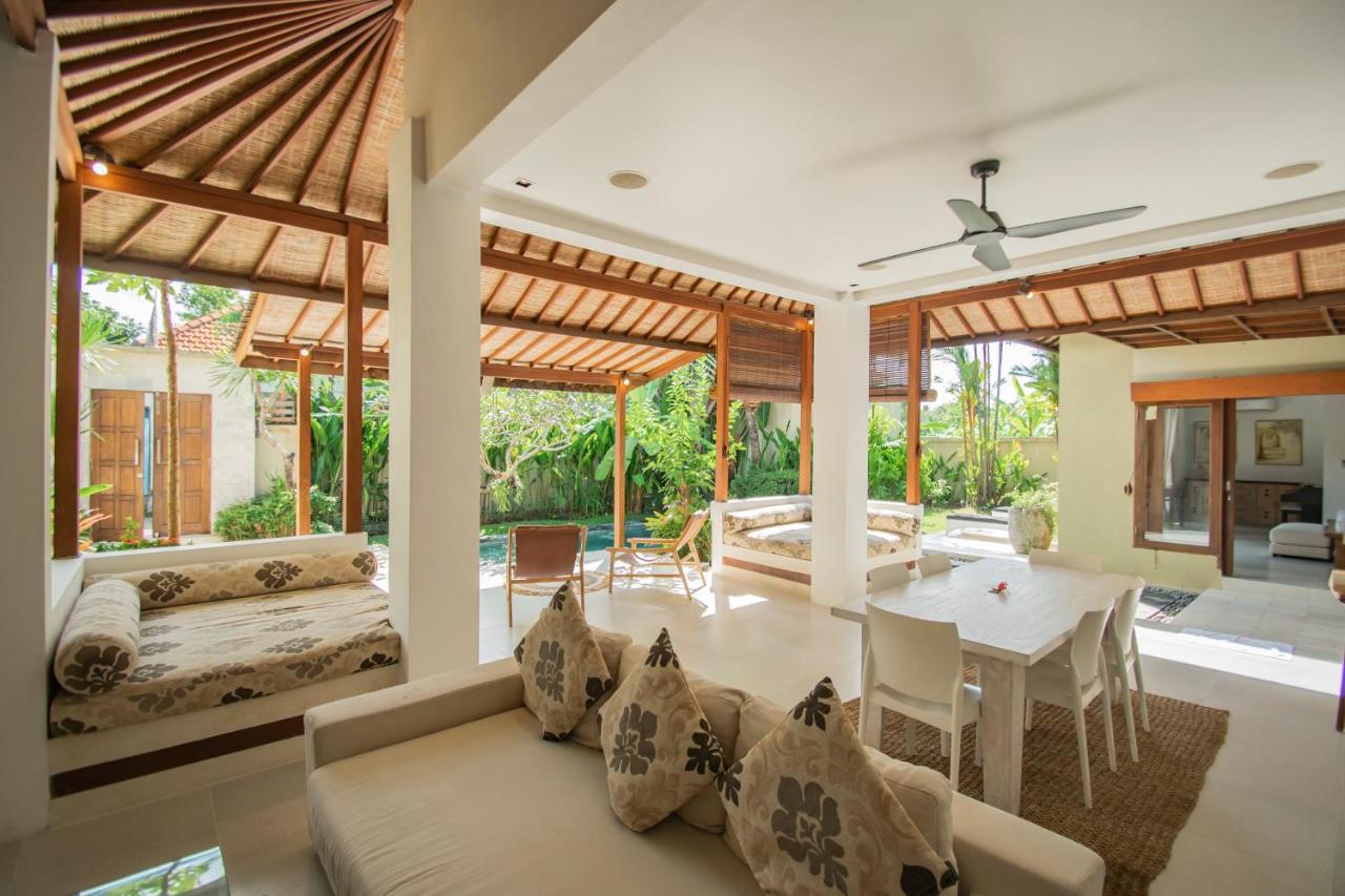 Villa Shanti Seminyak Esterno foto