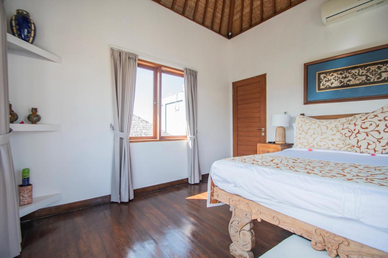 Villa Shanti Seminyak Esterno foto