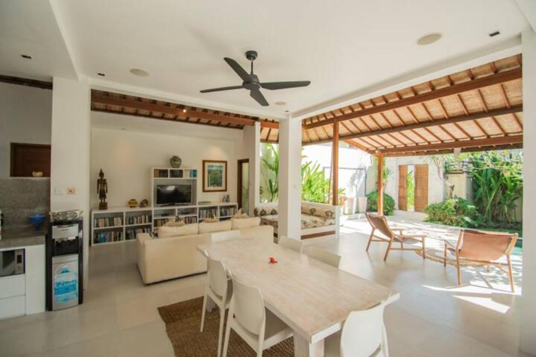 Villa Shanti Seminyak Esterno foto