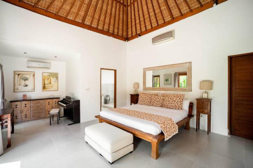 Villa Shanti Seminyak Esterno foto