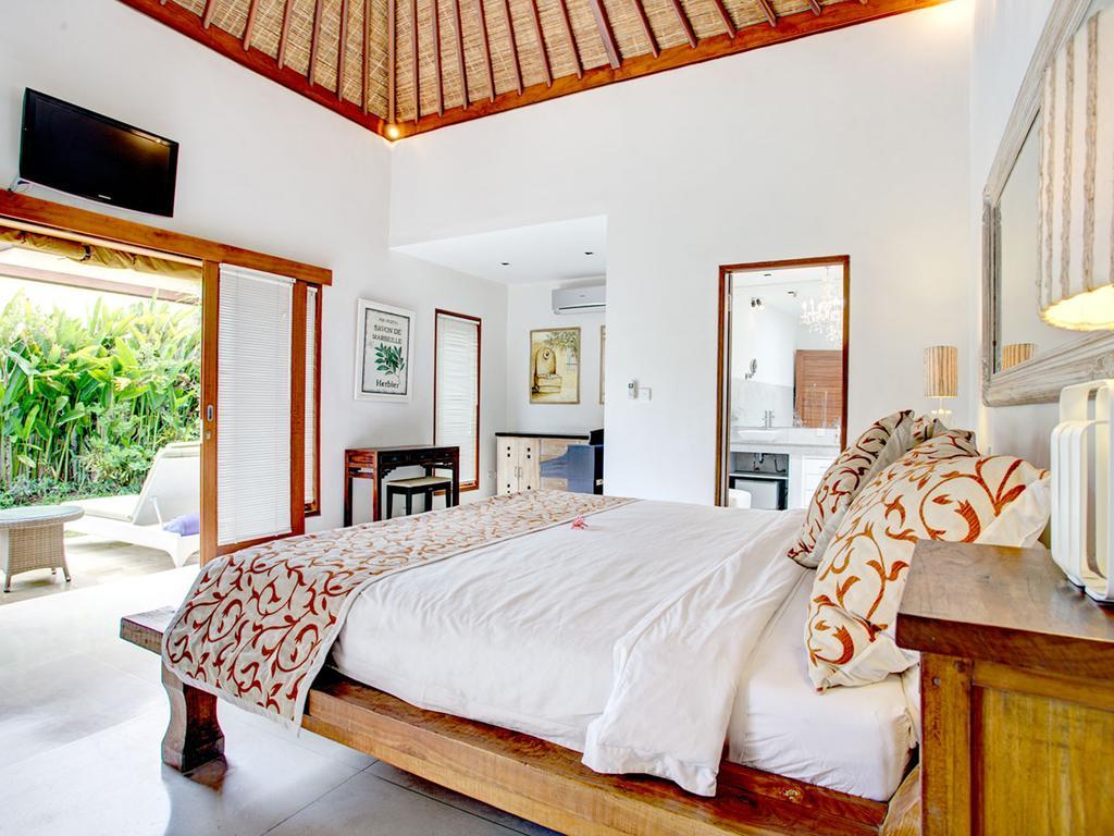 Villa Shanti Seminyak Esterno foto